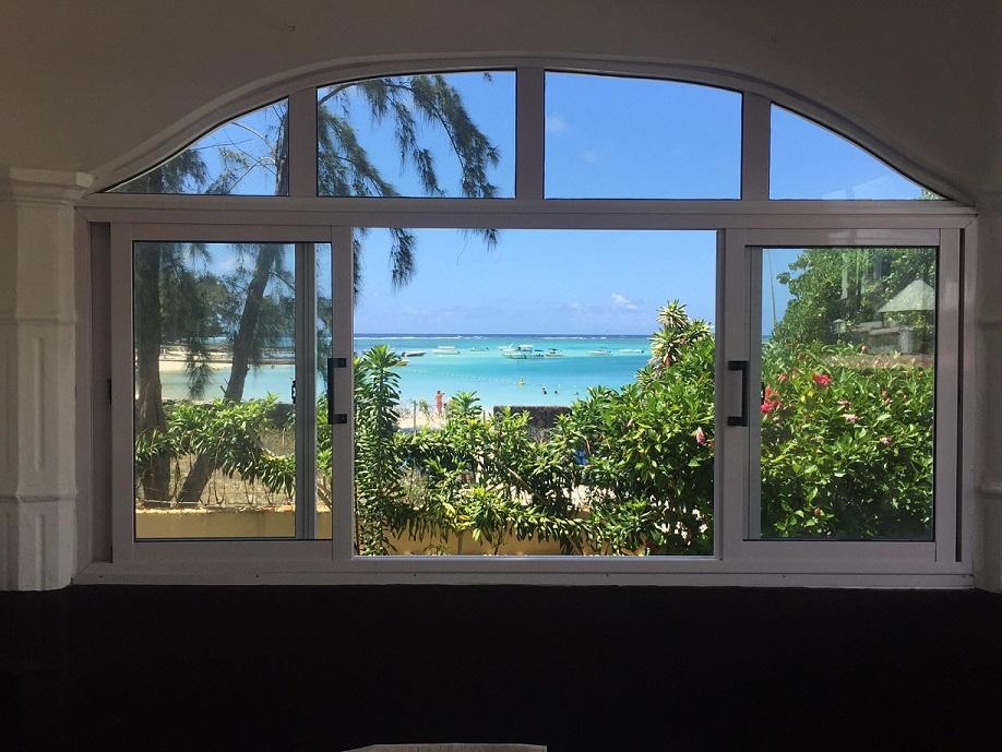 Hôtel Chez Johnny - Blue Bay Extérieur photo
